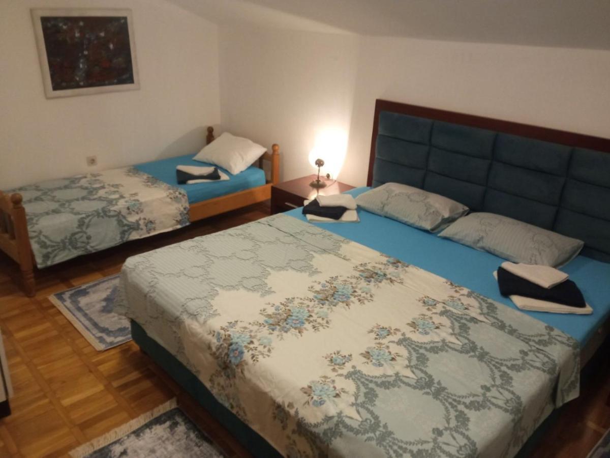 Heart Of Old Town Guesthouse Podgorica Bagian luar foto