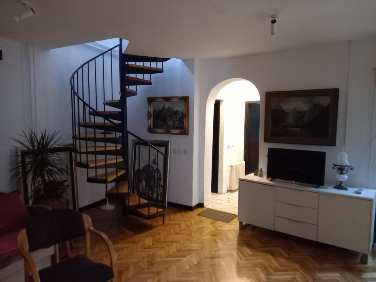 Heart Of Old Town Guesthouse Podgorica Bagian luar foto