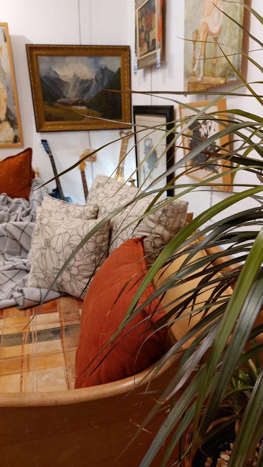 Heart Of Old Town Guesthouse Podgorica Bagian luar foto